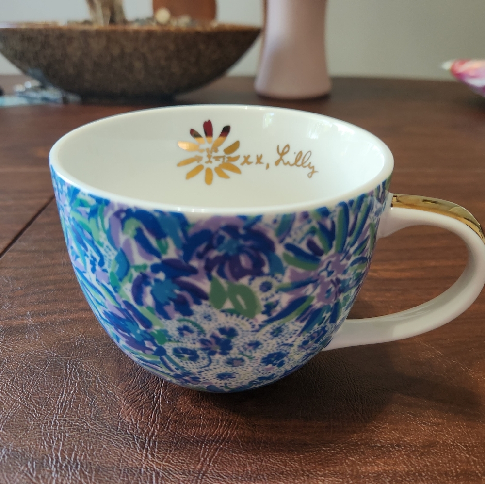 Lilly Pulitzer Coffee Mug Lion Around Blue Green Floral NWOT - Picture 3 of 5